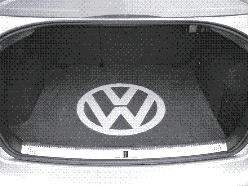 Custom trunk liner